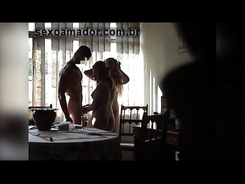 ❤️ Sexvänner bjuder in en gigantisk man och en trekant med honom ❤❌ Kvalitets sex at us ❤